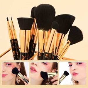 Docolor Black & Gold Skull Makeup Brushes